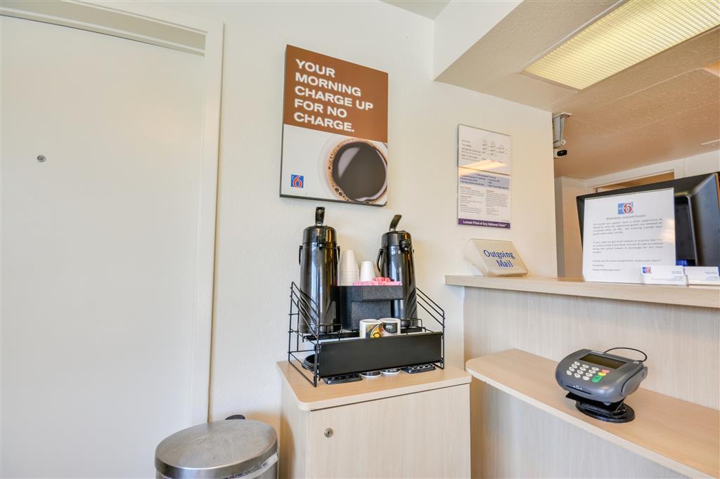 טילמנס קורנר Rodeway Inn מראה פנימי תמונה